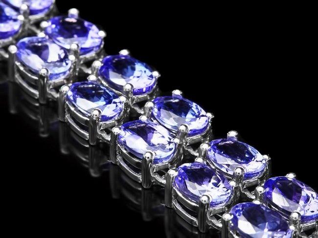 14k 22.35ct Tanzanite 0.45ct Diamond Bracelet