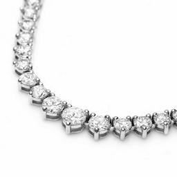 18k White Gold 6.70ct Diamond Necklace