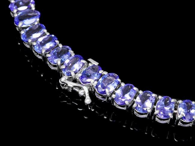 14k W Gold 29ct Tanzanite 1.35ct Diamond Necklace