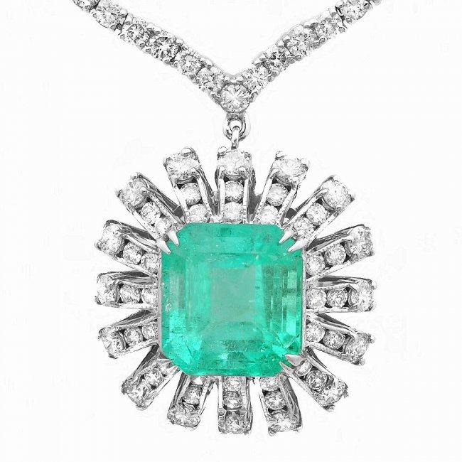 18k Gold 9.00ct Emerald 11ct Diamond Necklace
