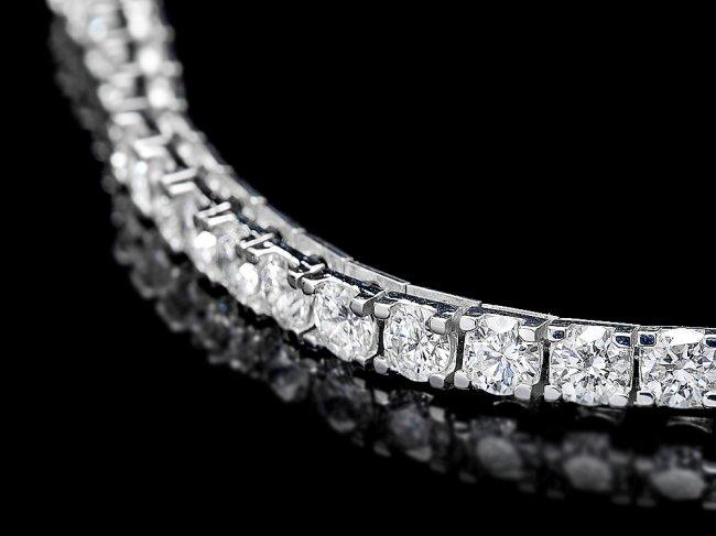 18k White Gold 8.00ct Diamond Bracelet