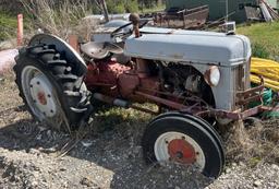 9N FORD TRACTOR