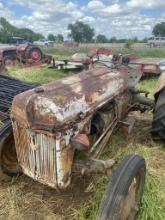 FORD 8N TRACTOR