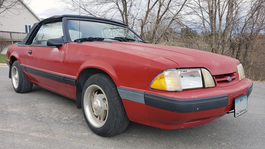 1988 Ford Mustang LX