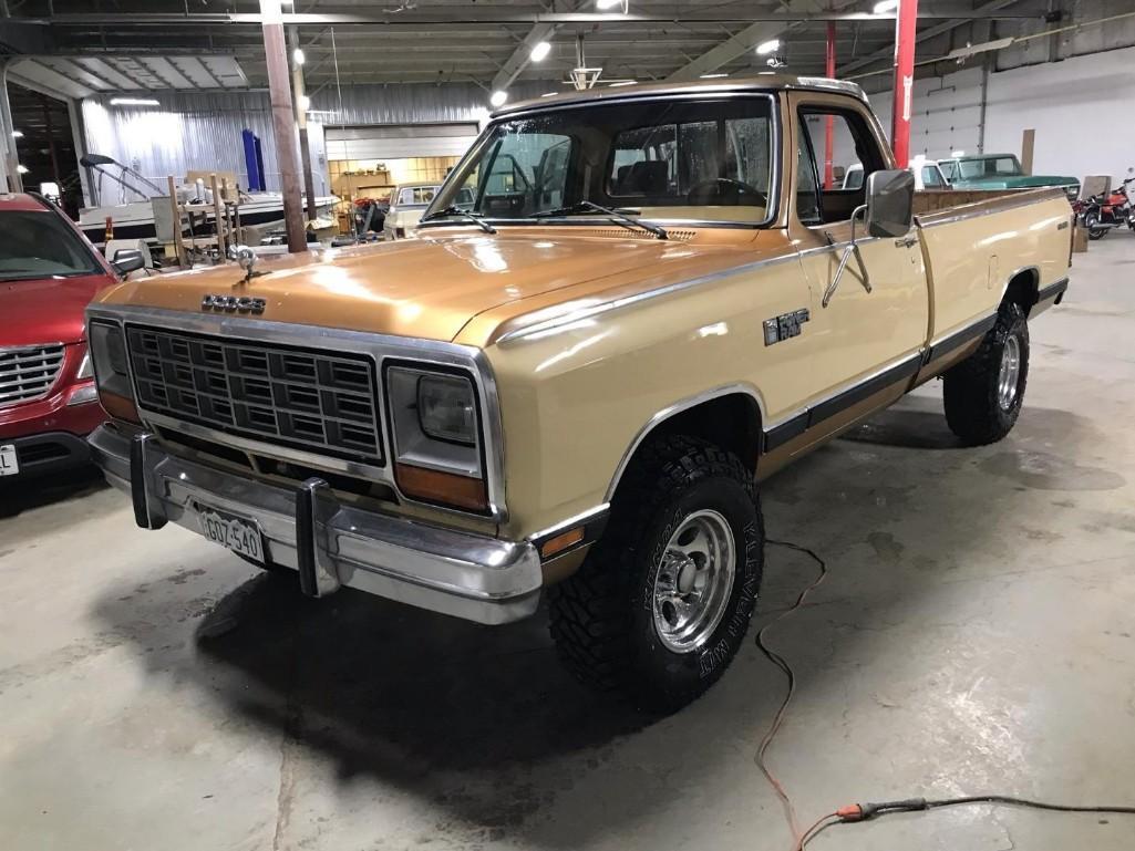 1985 Dodge W150