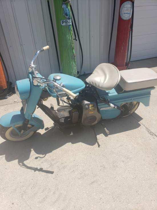 1960 Cushman