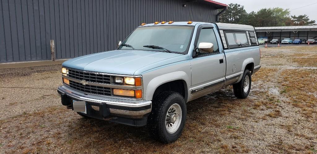 1989 Chevrolet 3500 1 ton truck