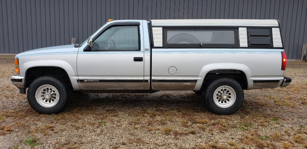 1989 Chevrolet 3500 1 ton truck