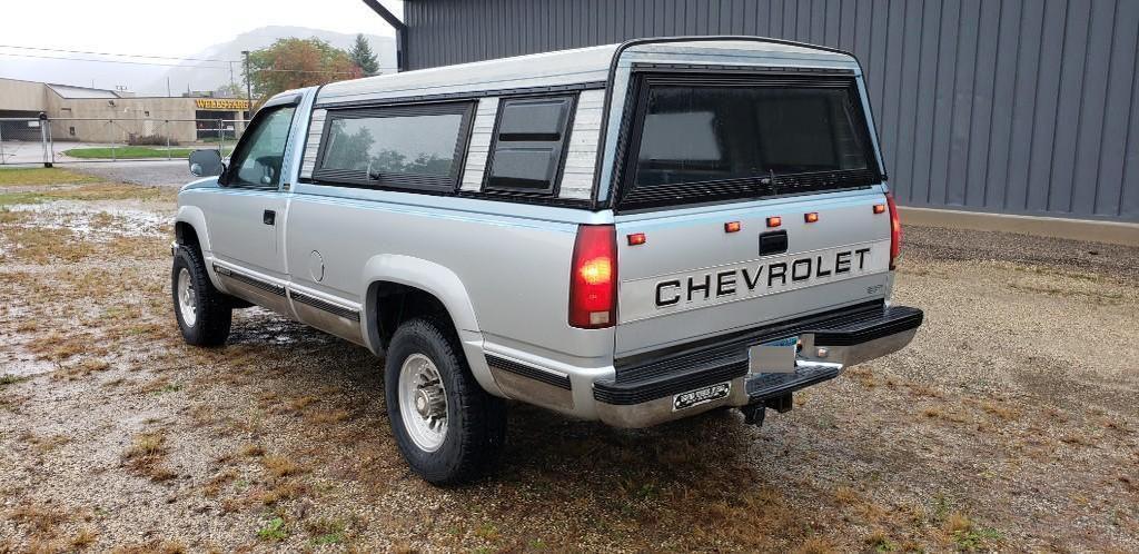 1989 Chevrolet 3500 1 ton truck