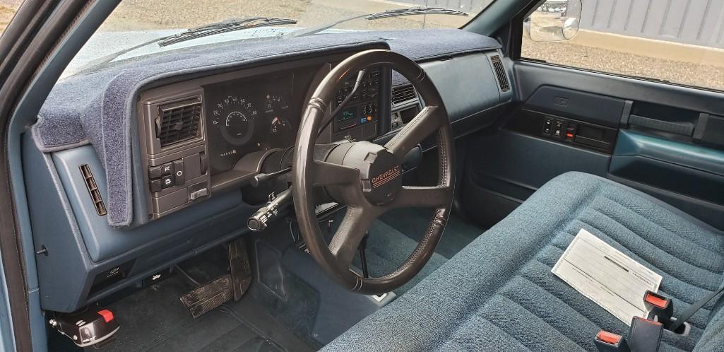 1989 Chevrolet 3500 1 ton truck