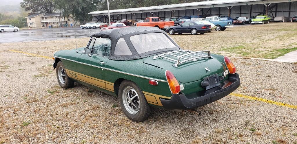 1977 MG B