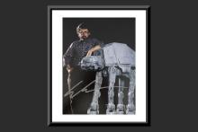 0 STAR WARS GEORGE LUCAS SIGNED PHOTO