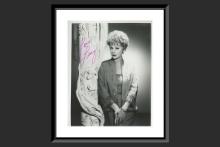 0 LUCILLE BALL SIGNED PHOTO