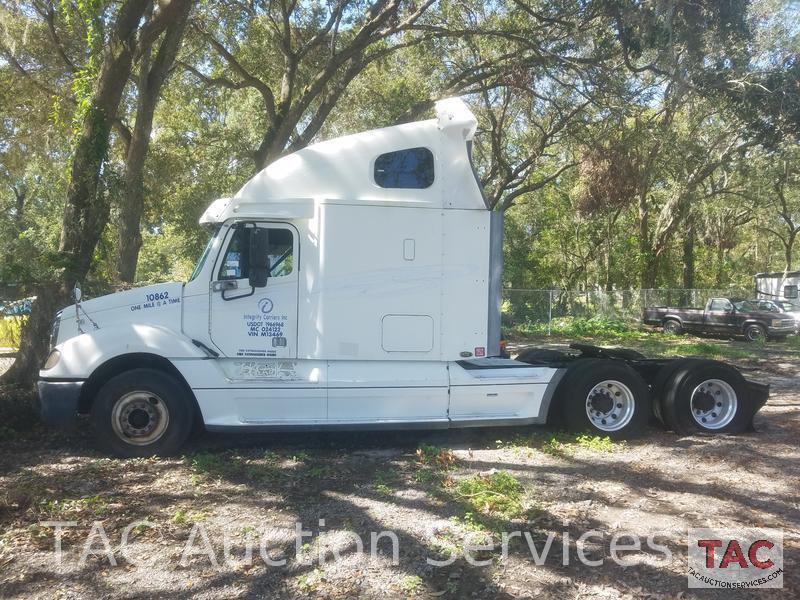 2004 Freightliner Columbia