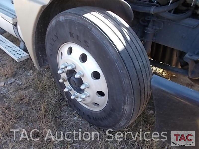 2007 Freightliner Columbia