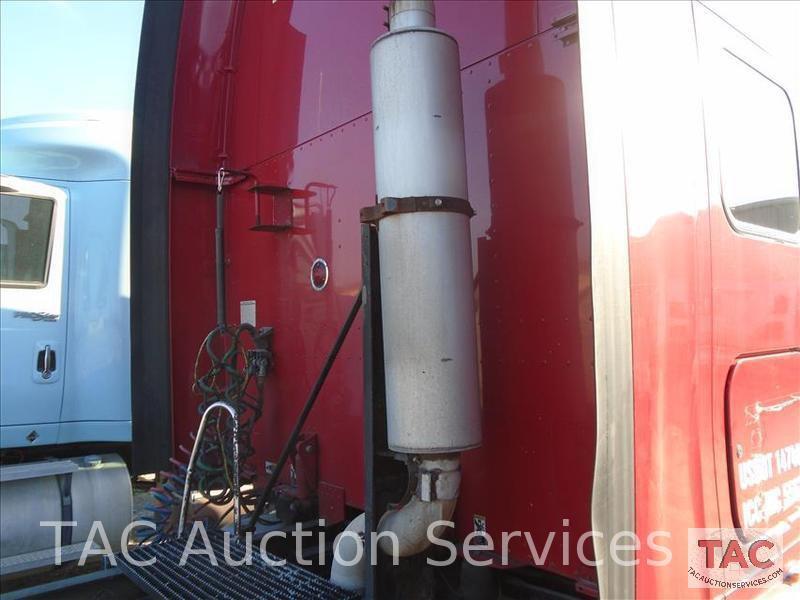 2005 Peterbilt 387