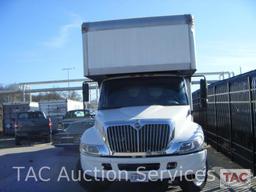 2004 International DuraStar 4300 26 foot Box Truck