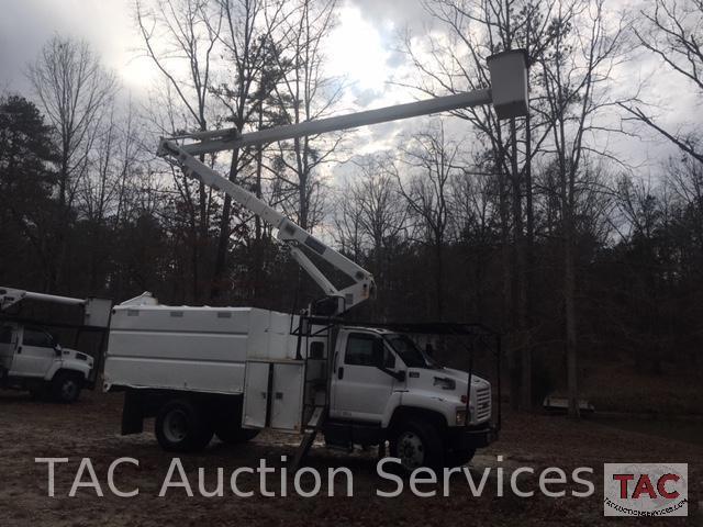 2005 GMC C7500 Over Center Bucket Truck