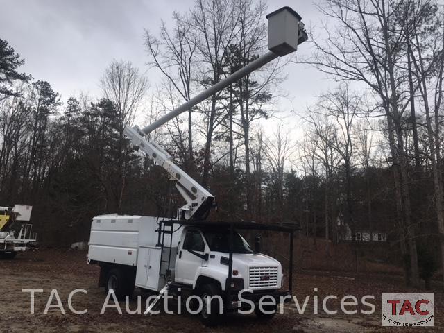 2003 GMC C7500 Over Center Bucket Truck