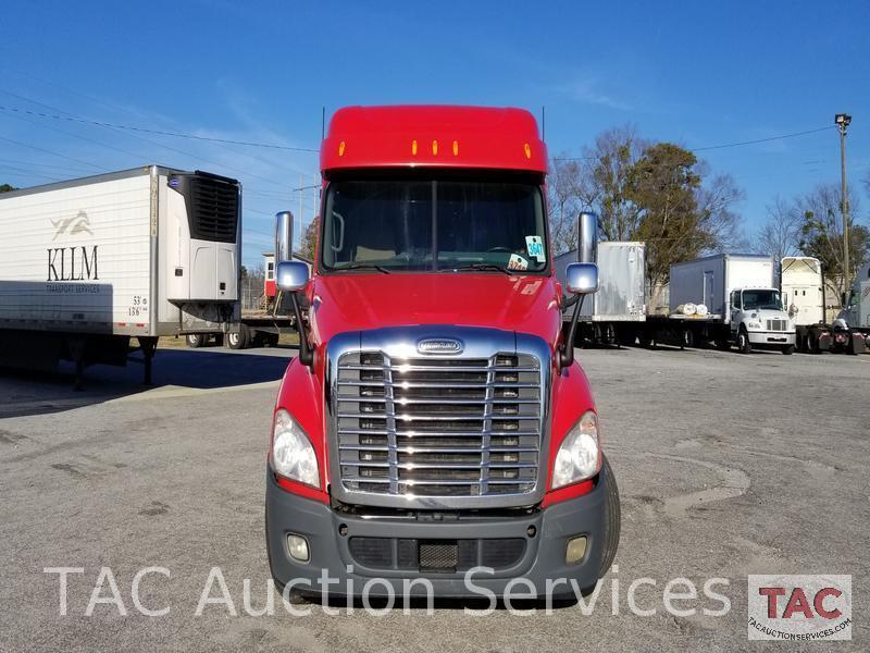 2011 Freightliner Cascadia