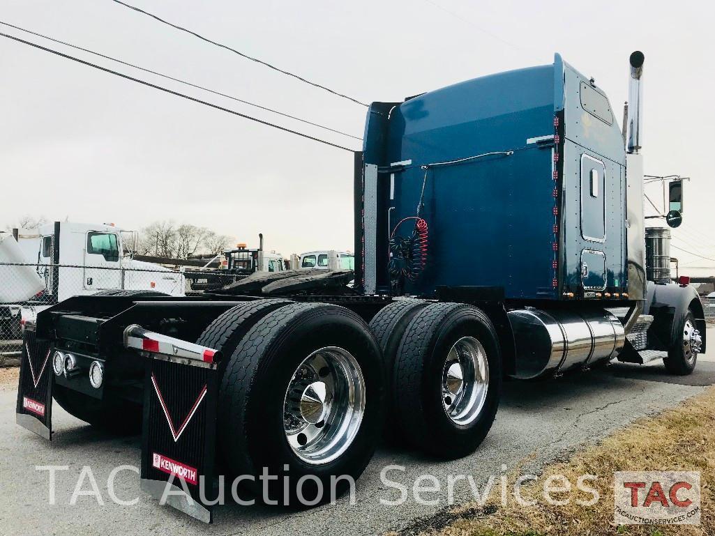 2005 Kenworth W900L