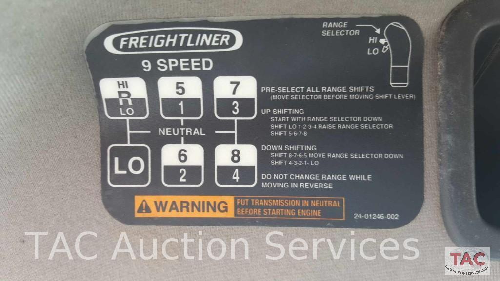 2007 Freightliner Business Class M2 106 18 foot Flatbed