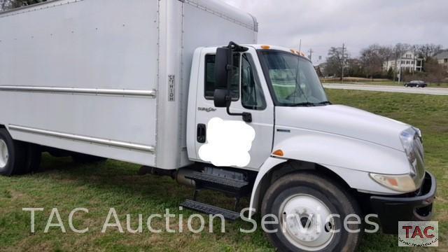 2010 International DuraStar 4300 26 foot Box Truck