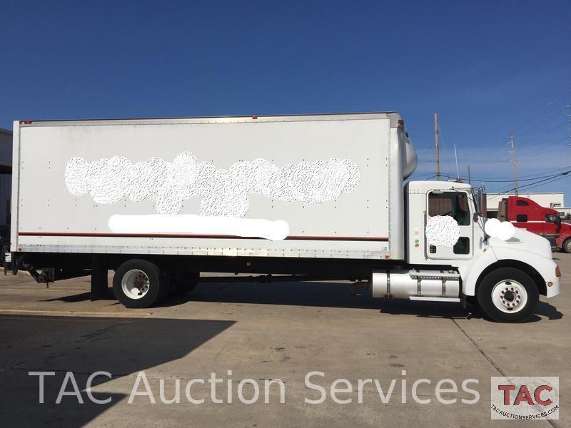 2005 Kenworth T300