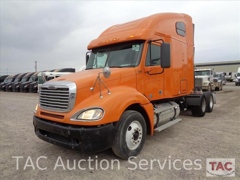 2010 Freightliner Columbia