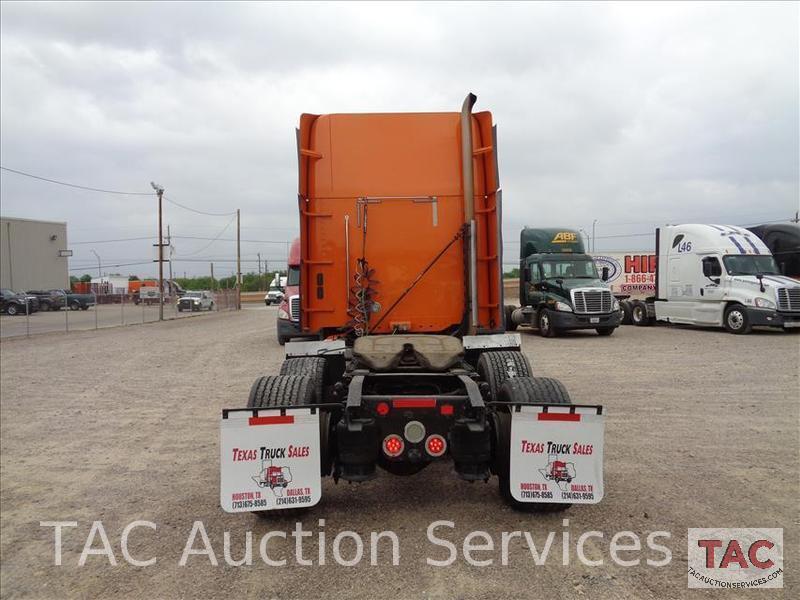 2010 Freightliner Columbia