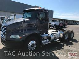 2011 Mack CXU613