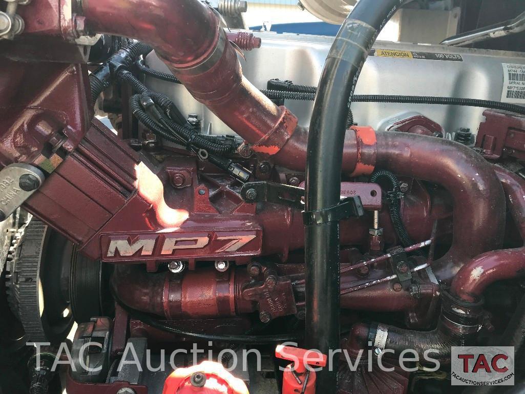 2011 Mack CXU613