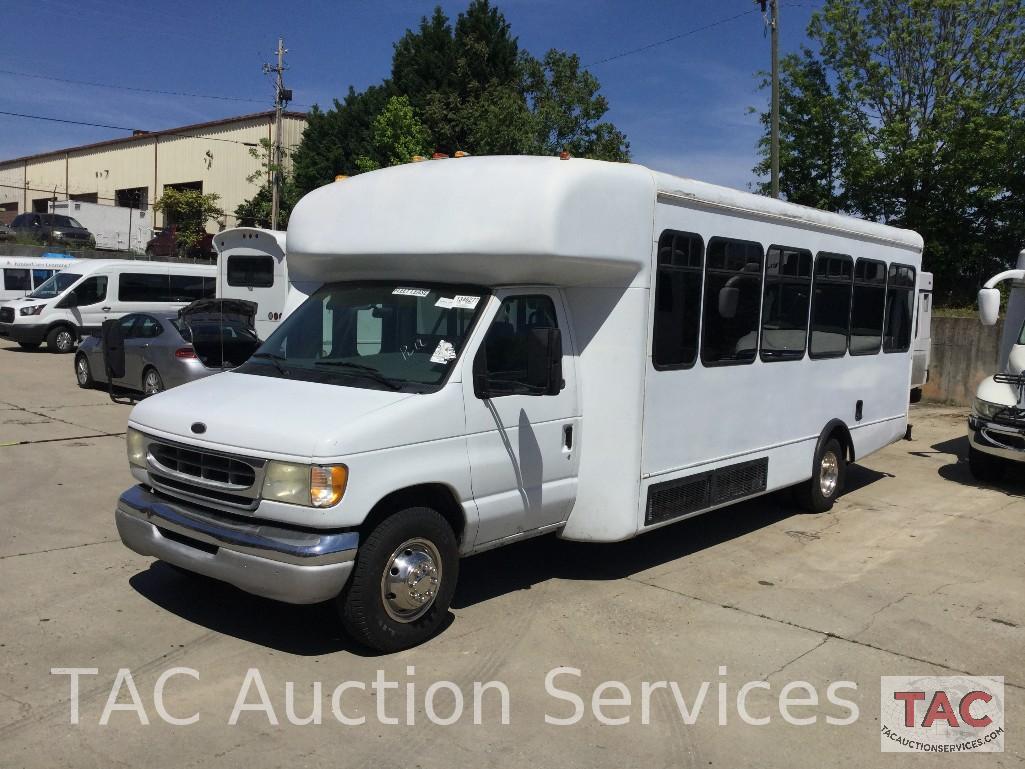 2002 Ford E450 Starcraft Allstar 25 Passenger Bus