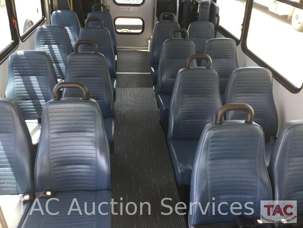 2011 Ford E450 Glaval Universal 20 Passenger Bus