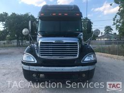 2005 Freightliner Columbia