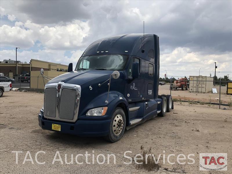 2011 Kenworth T700