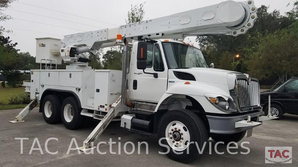 2010 International 7400 Tandem Axle Bucket Truck