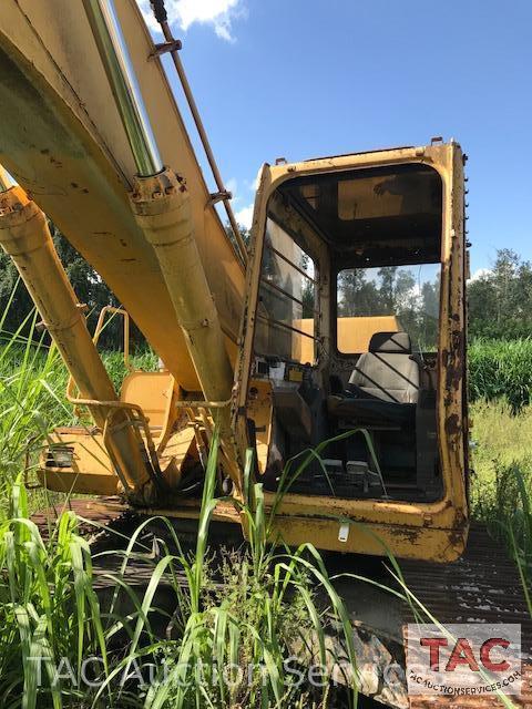 1990 John Deere 790D LC