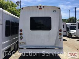 2008 International 3200 XLT By Starcraft 30 Passenger Bus