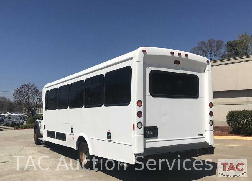 2012 Ford F550 Glaval Entourage 30 Passenger Bus