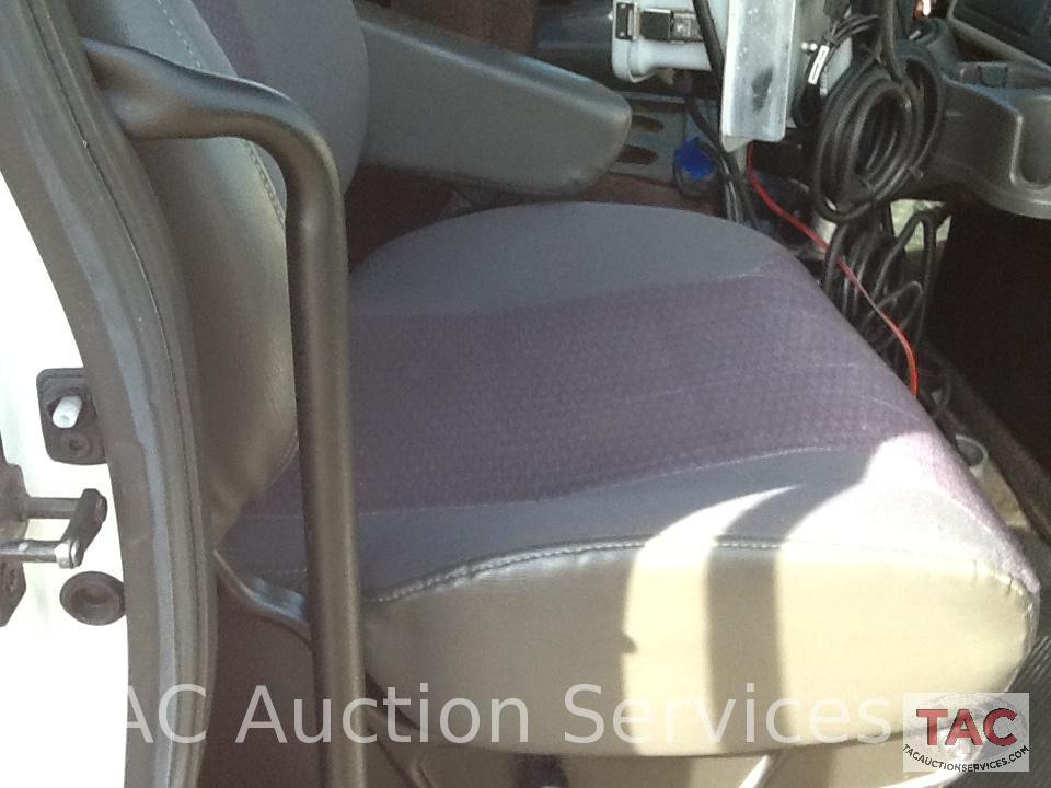 2014 International 4300 Durastar