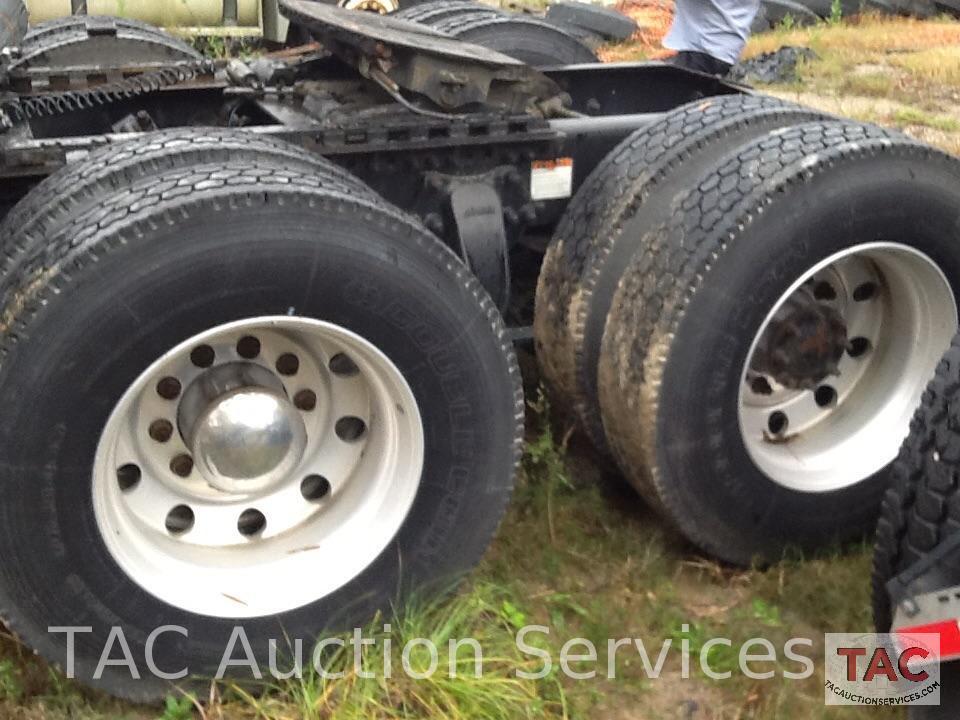 2007 Freightliner Columbia