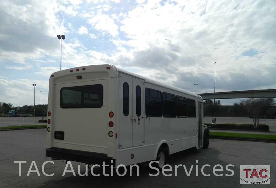 2012 Ford F550 Glaval Entourage 29 Passenger Bus