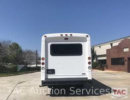 2012 Ford F550 Glaval Entourage 30 Passenger Bus