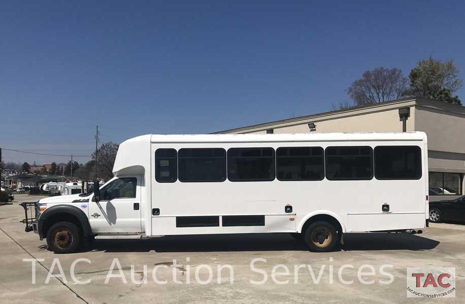 2012 Ford F550 Glaval Entourage 30 Passenger Bus