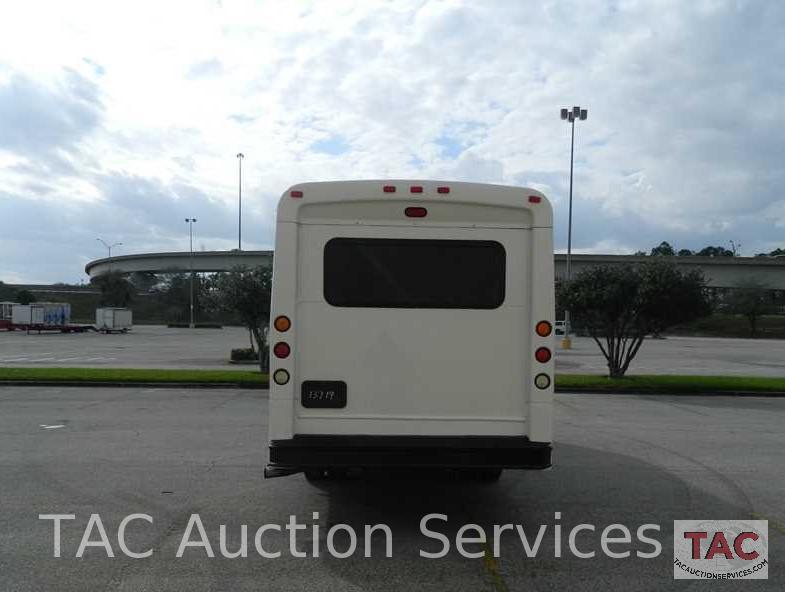 2012 Ford F550 Glaval Entourage 29 Passenger Bus