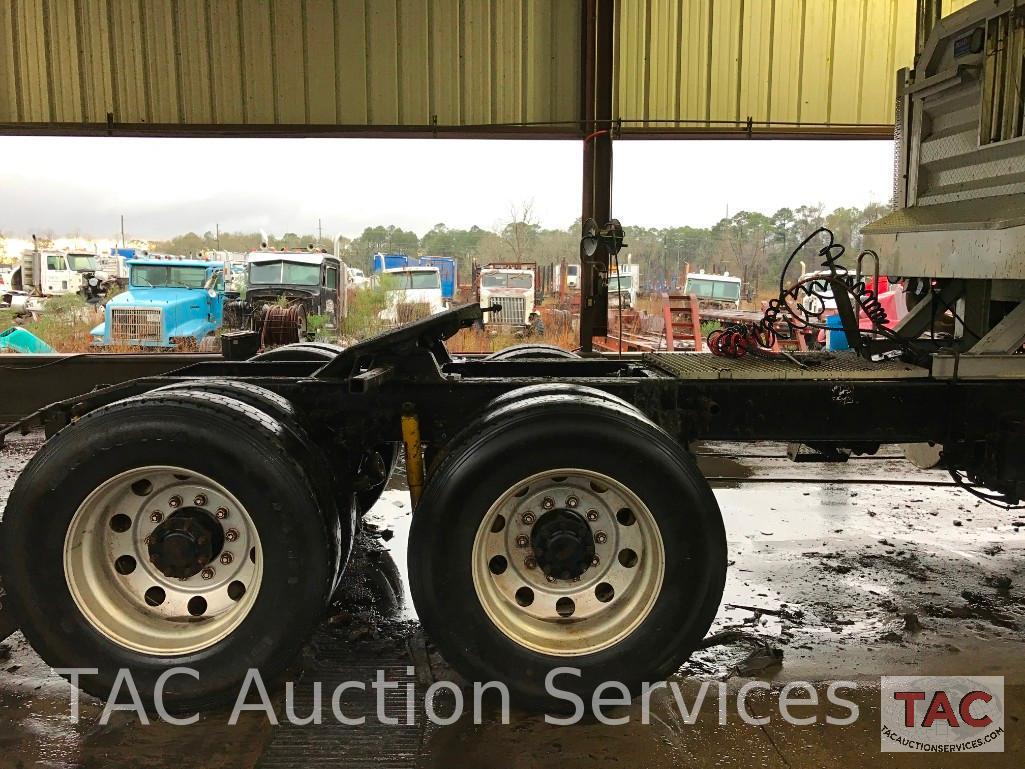 2006 Mack CH613