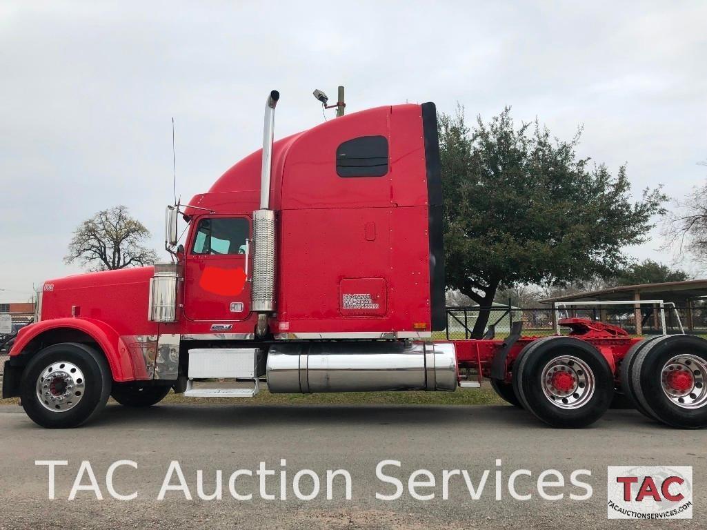 2004 Freightliner Classic XL