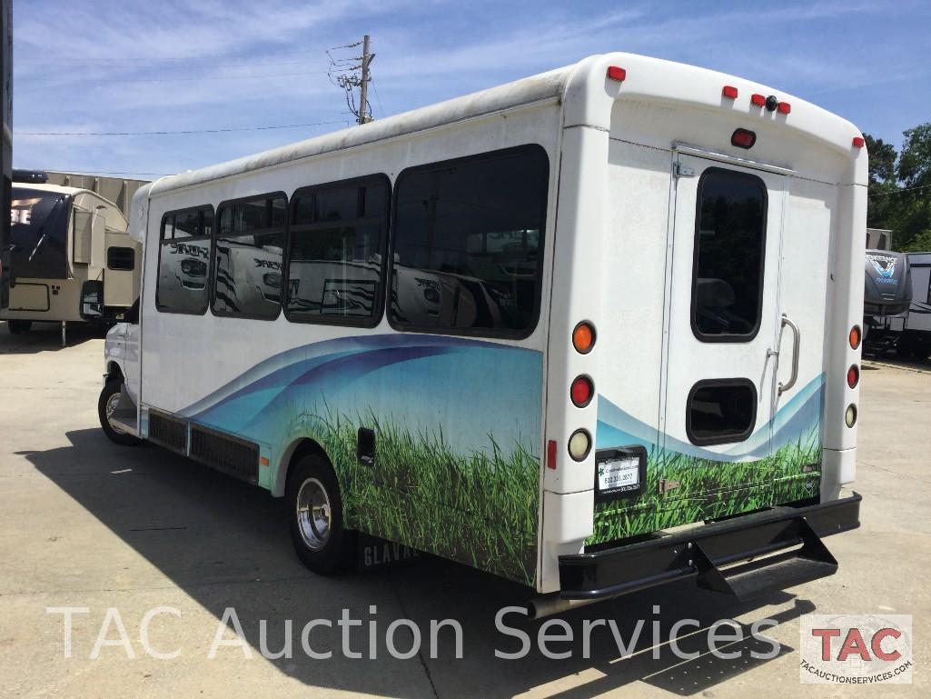 2011 Ford E450 Glaval Universal 20 Passenger Bus