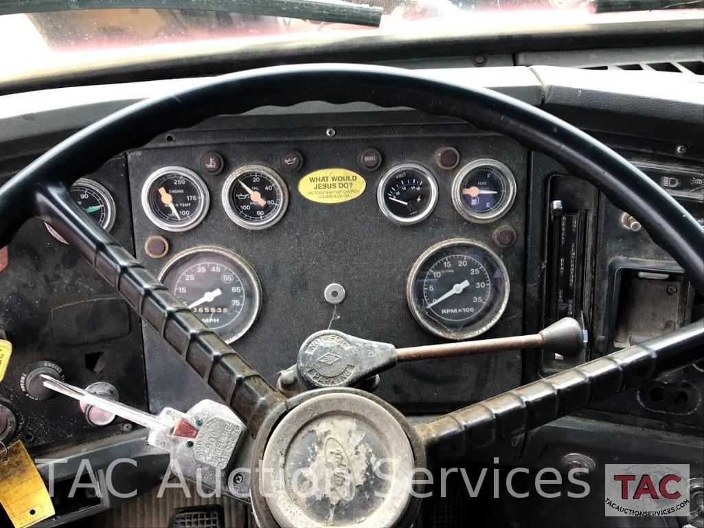 1985 Ford L9000 Dump truck